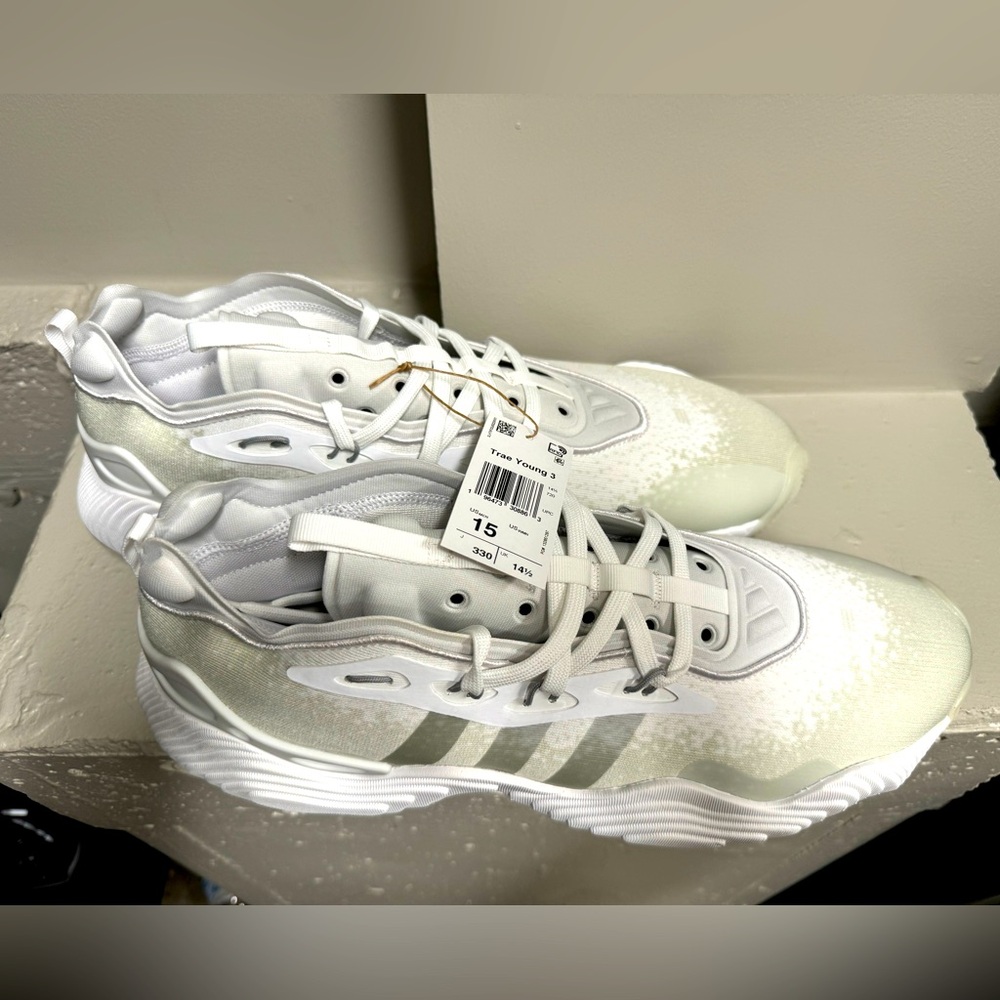 Adidas Trae Young 3 - men’s size 15